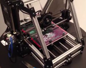 3Dプリンターの動作音で描いた絵画