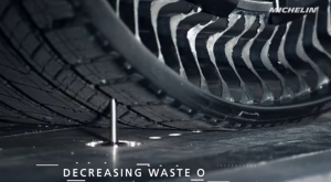 パンクしないエアレスタイアUPTIS