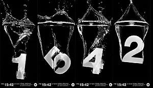 水に落ちる数字で時間を刻む「Drop Clock」