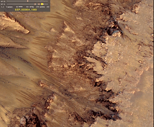 火星の流水のような筋